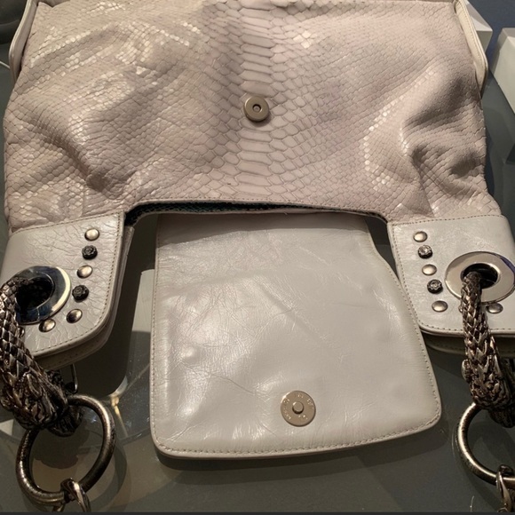 Michelle Monroe Leather Snakeskin Shoulder Bag - Picture 3 of 6